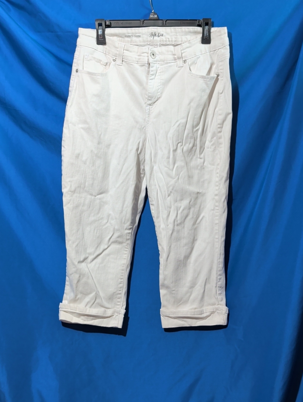 Style & Co. White Curvy Capri Pants